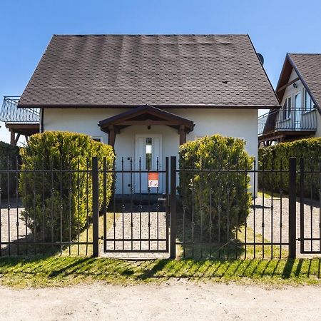 Holiday Houses Alana & Alva With Garden By Noclegi Renters Miedzywodzie Exterior photo